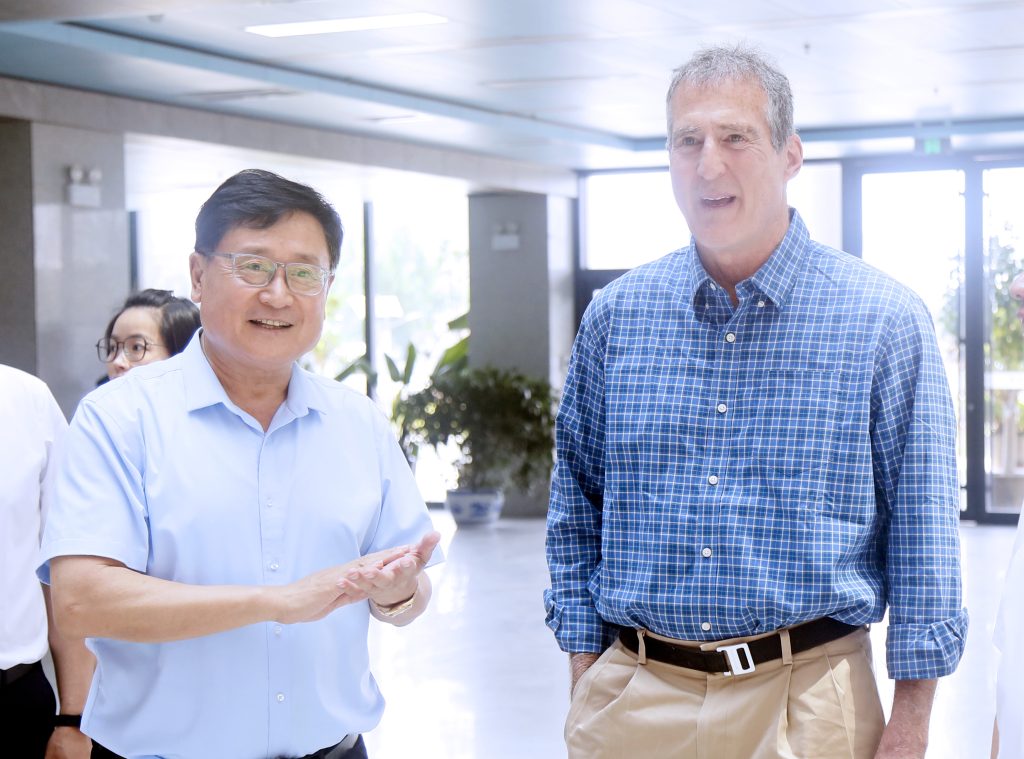 China Cancer Hospital hires Nobel laureate Professor CraigC.Melloas Chief Scientist